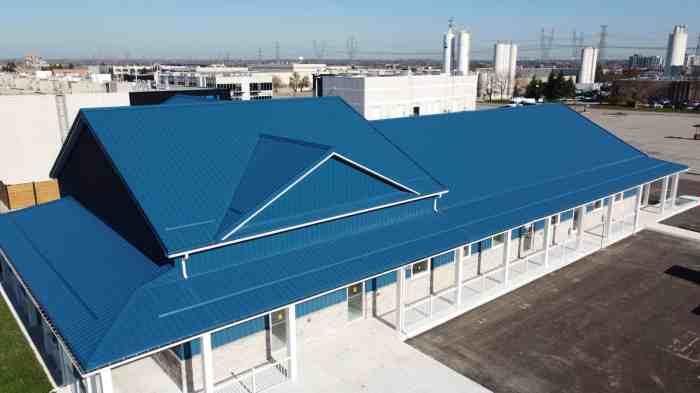 7 Types of Roofing for Commercial Buildings - Pulse Construction Inc. 7 Types of Roofing for Commercial Buildings - Pulse Construction Inc.